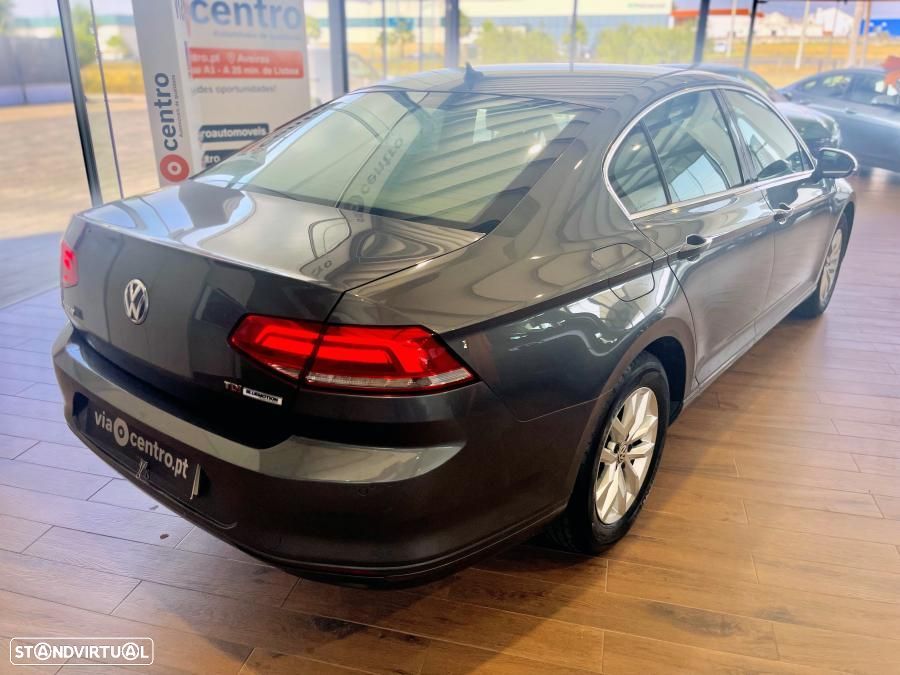 VW Passat 1.6 TDI BlueMotion - 2
