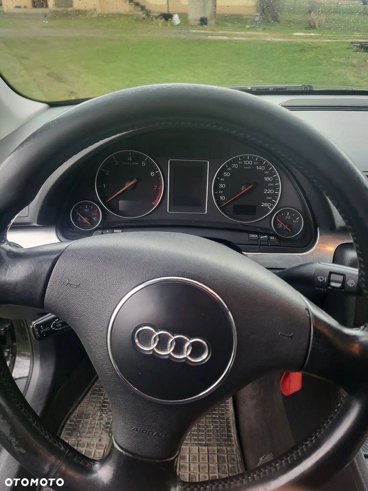 Audi A4 Limousine 1.8T - 15