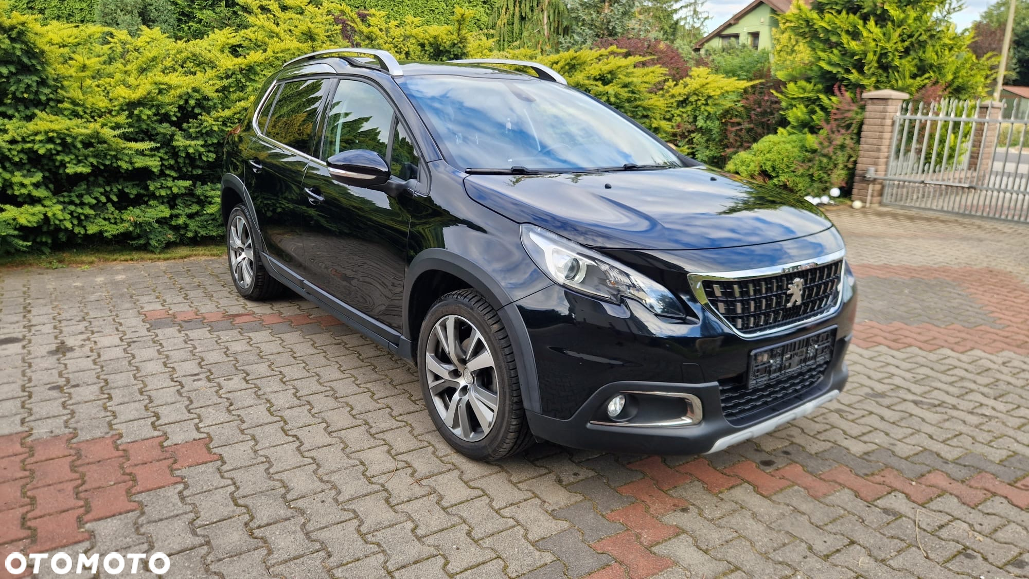 Peugeot 2008 1.2 Pure Tech GPF Allure S&S EAT6 - 5
