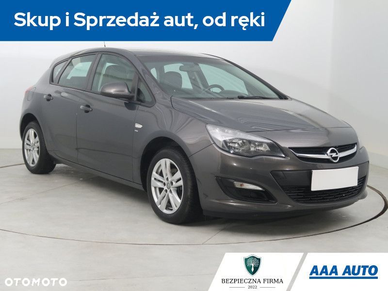 Opel Astra - 3