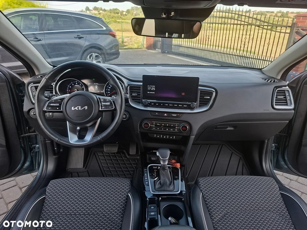 Kia Ceed 1.5 T-GDI Business Line DCT - 9