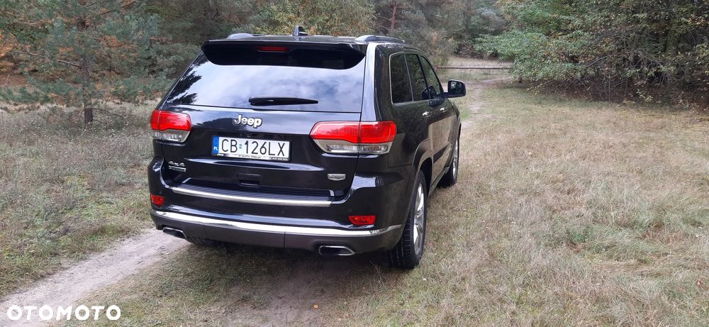 Jeep Grand Cherokee - 8