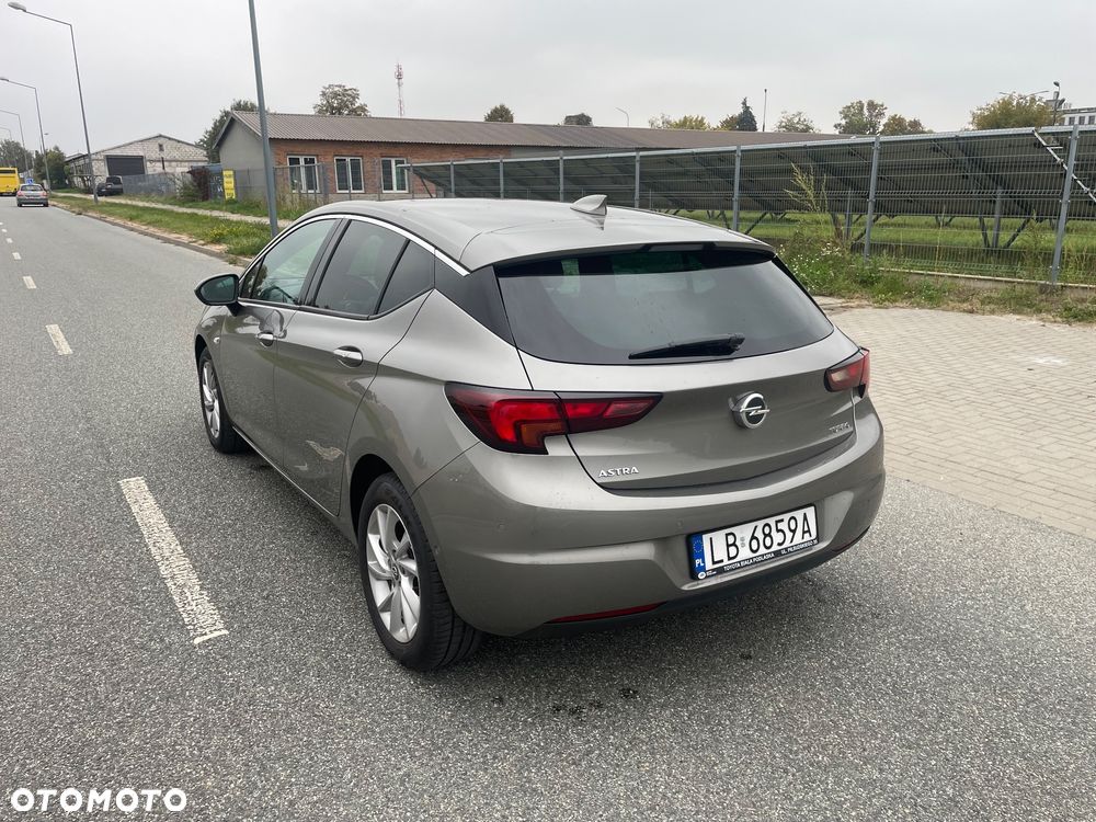 Opel Astra 1.4 Turbo Dynamic - 11