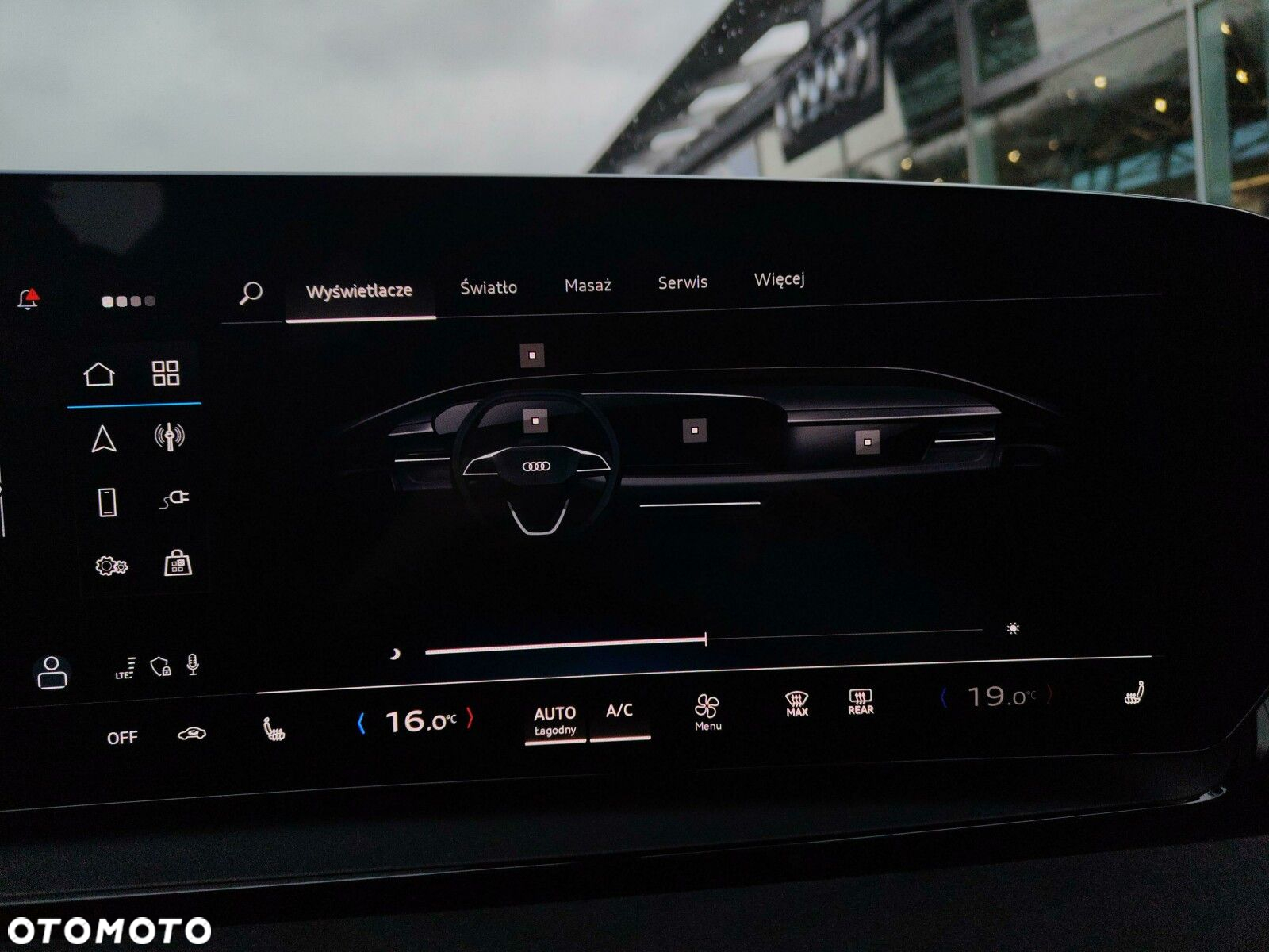 Audi SQ6 - 25