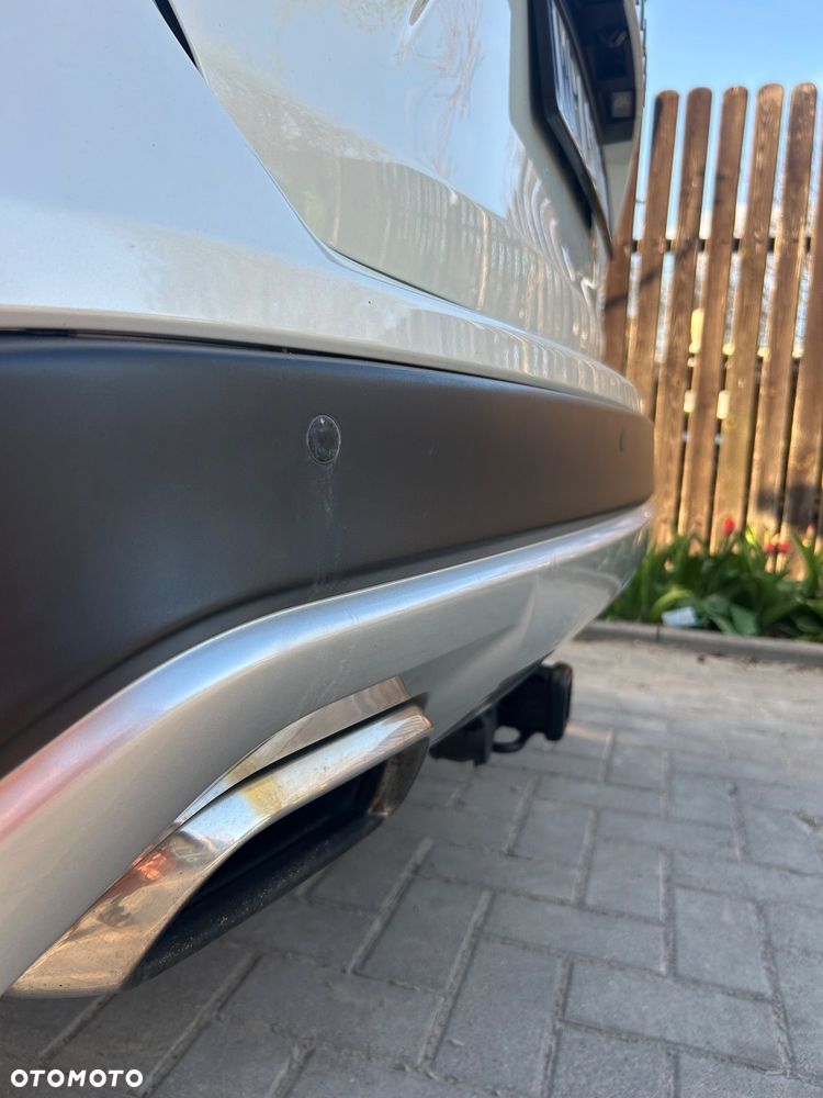 Infiniti Q50 - 22