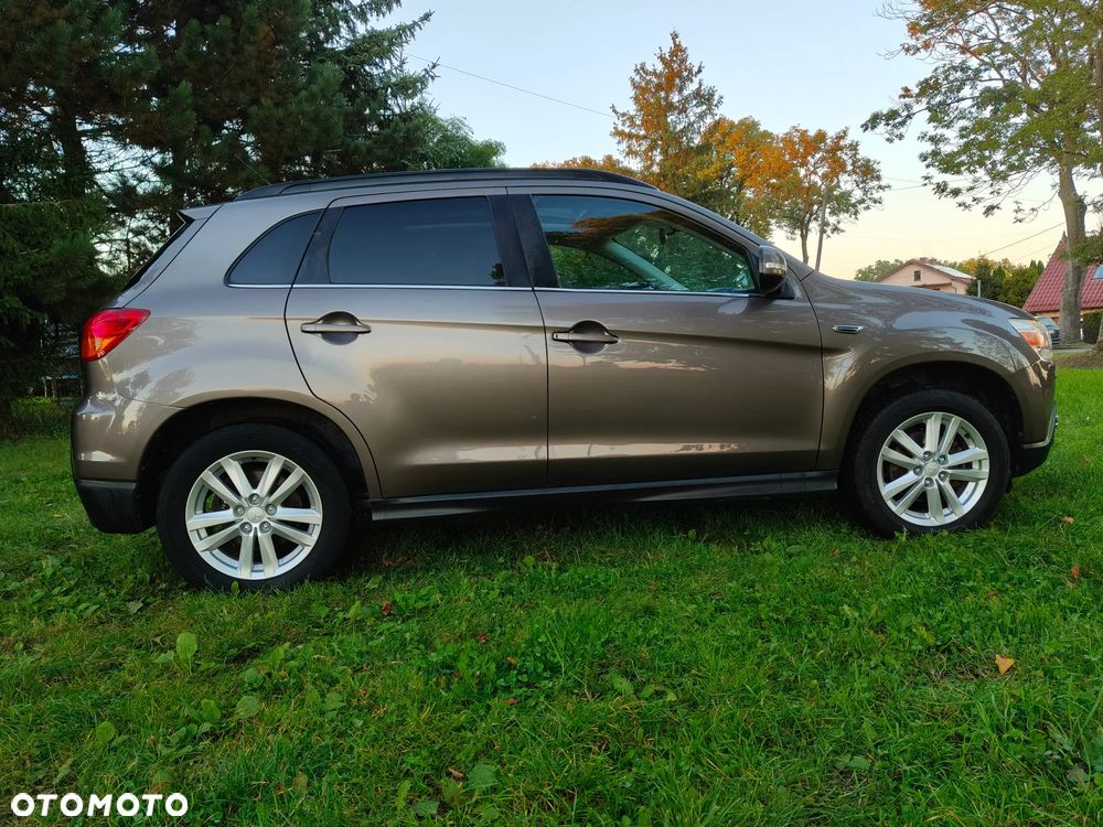 Mitsubishi ASX 1.8 DID Instyle NAVI AS&G - 22