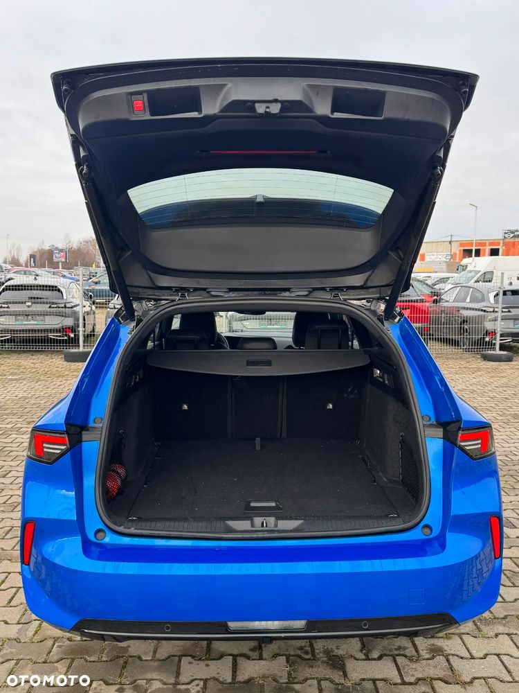 Opel Astra 1.2 T GS S&S - 27