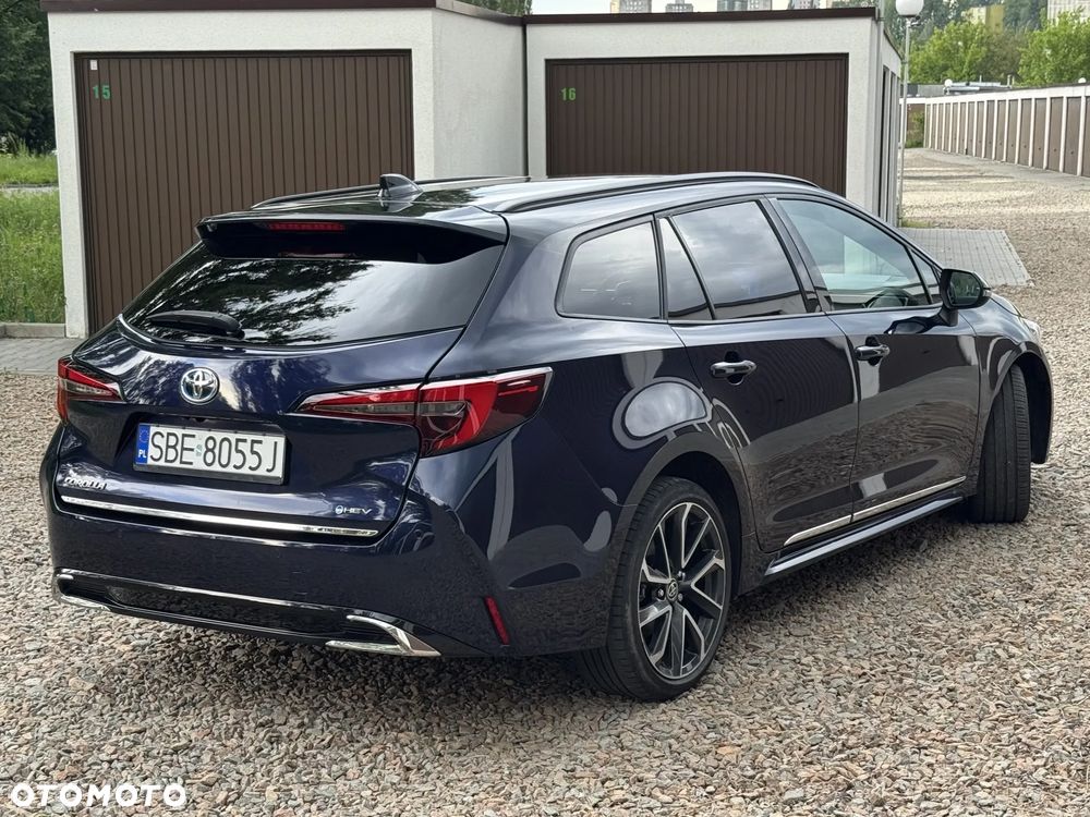 Toyota Corolla - 28