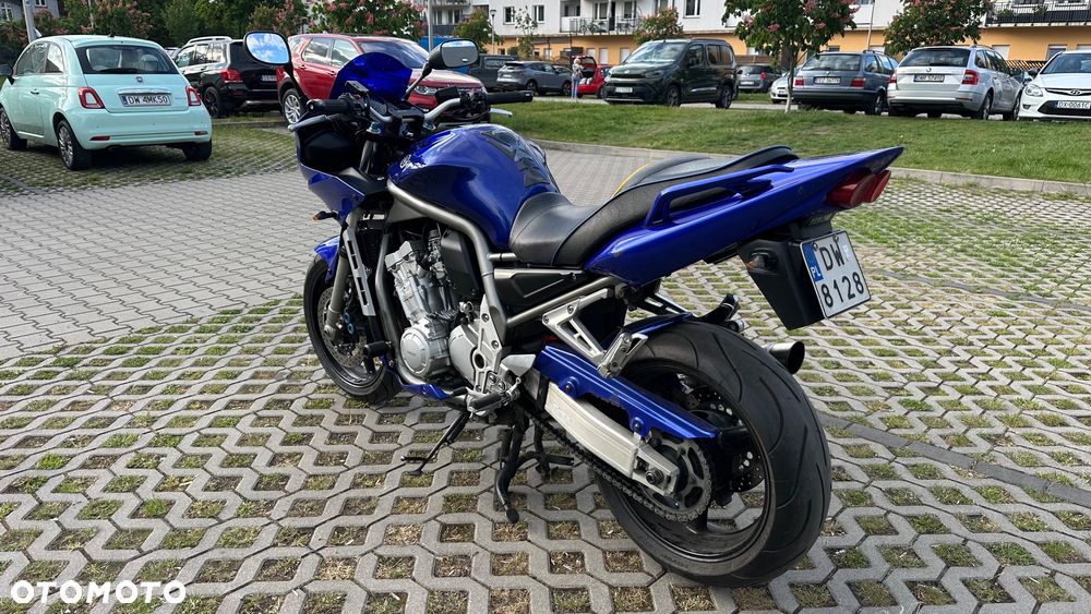 Yamaha FZS - 5