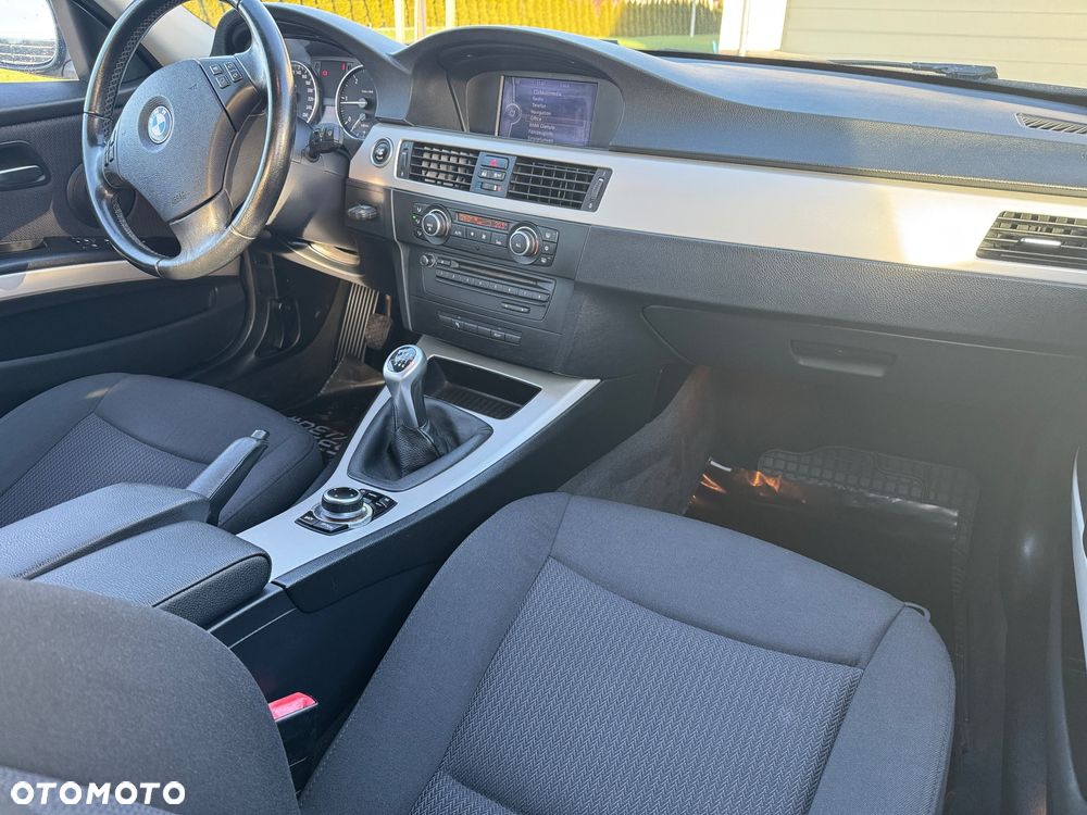 BMW Seria 3 316d - 8