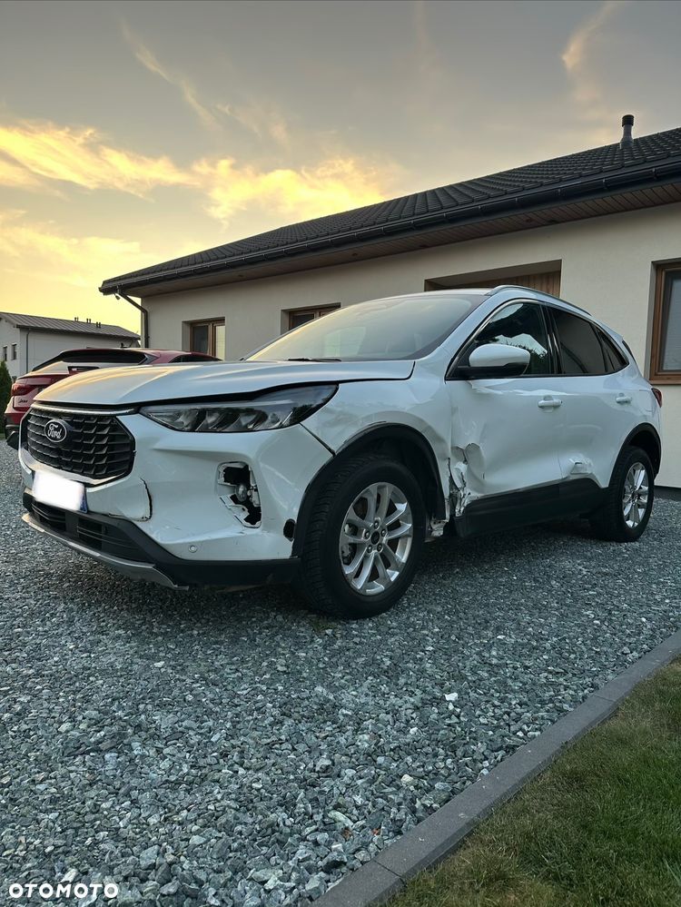 Ford Kuga 2.5 FHEV FWD Titanium eCVT - 5