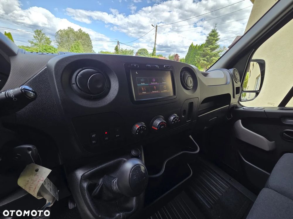 Renault Master - 30