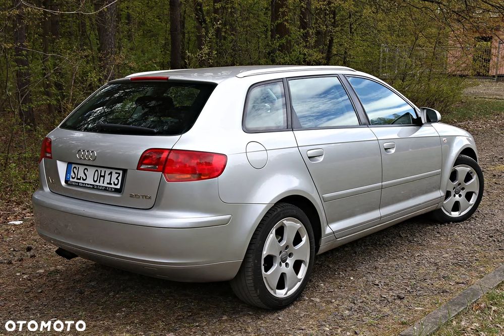 Audi A3 Sportback 2.0 TDI Ambiente - 22