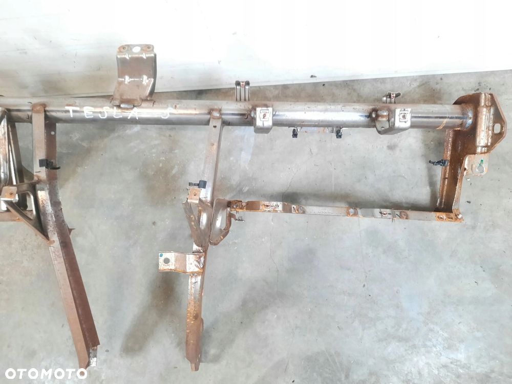 STELAŻ BELKA KONSOLI DESKI TESLA S - 2