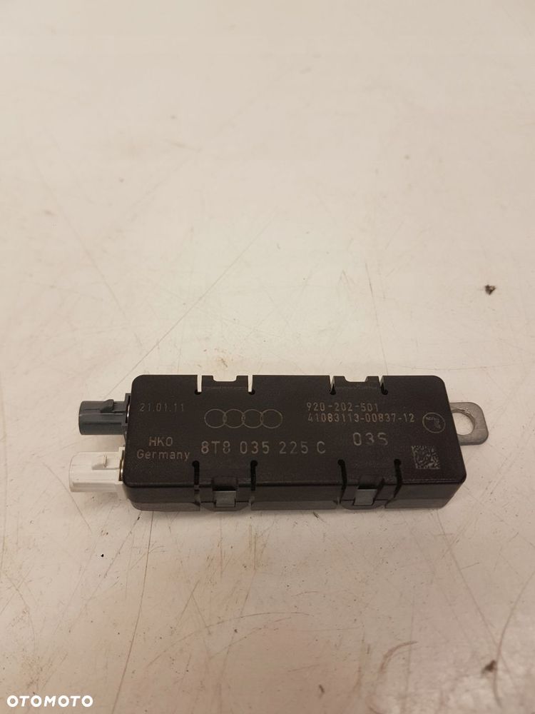 WZMACNIACZ ANTENY AUDI A5 8T8 LIFT 8T8035225C - 1