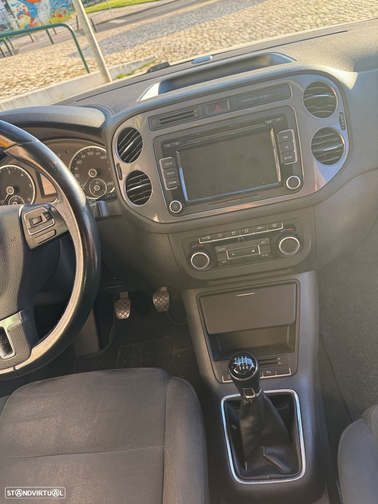 VW Tiguan 2.0 TDi Cup BlueMotion - 13