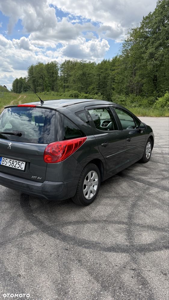 Peugeot 207 - 3