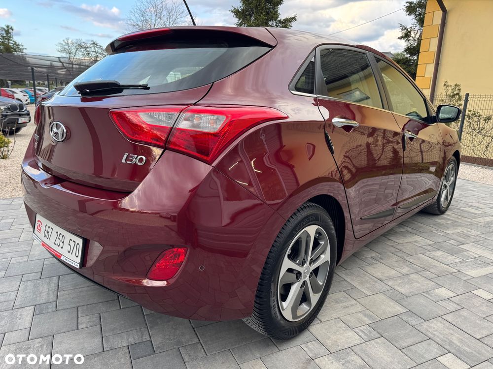 Hyundai i30 blue 1.6 CRDi YES Silver - 8