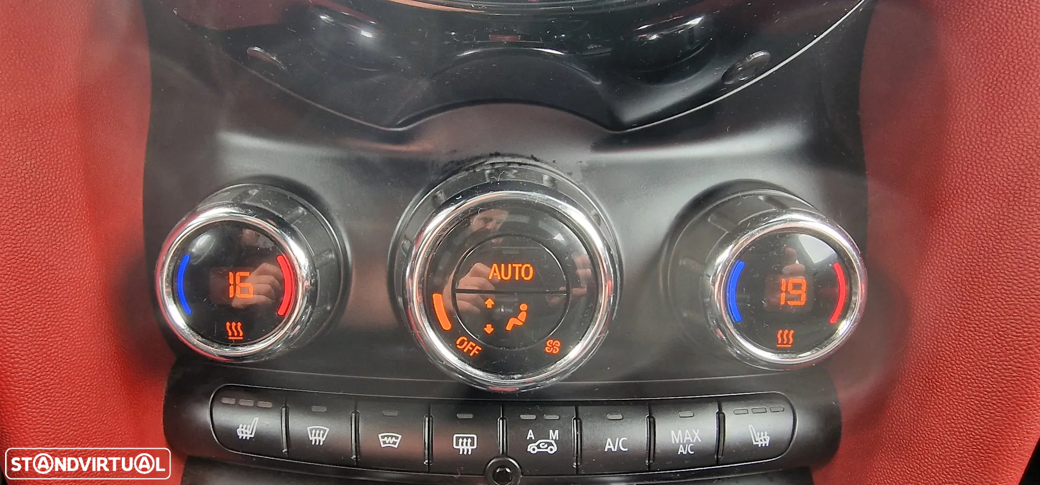 MINI 3 Portas One D - 22