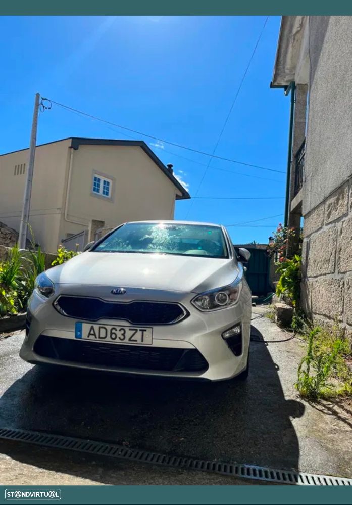 Kia Ceed 1.0 T-GDI Drive - 1