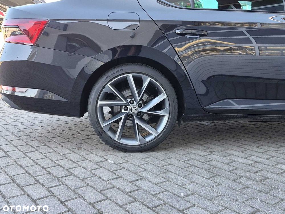 Skoda Superb 1.5 TSI Sportline DSG - 13