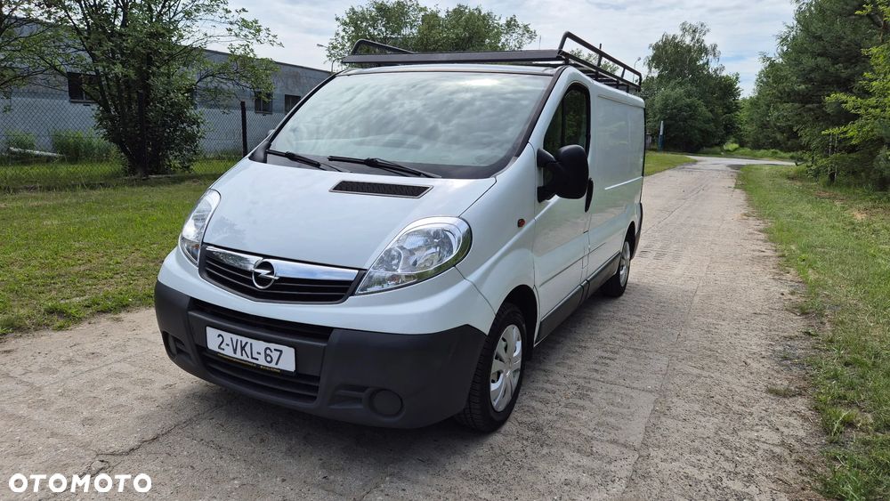 Opel Vivaro - 2