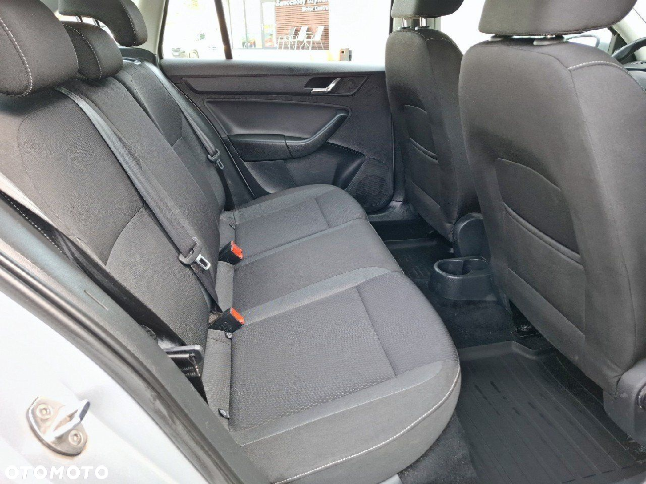 Skoda RAPID - 20