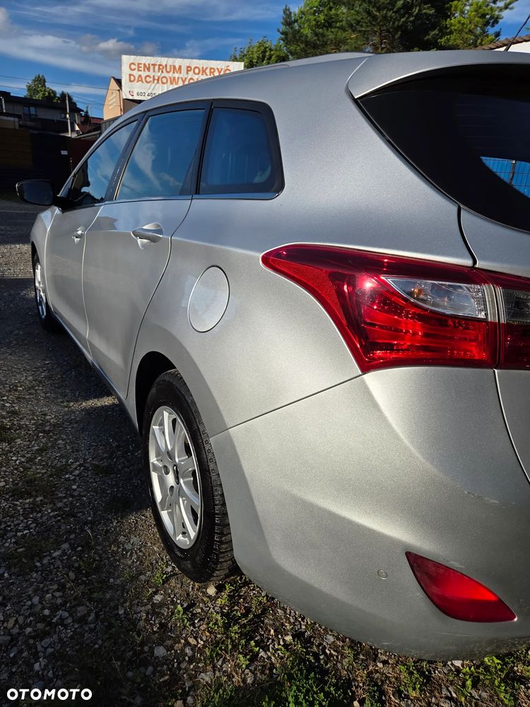 Hyundai i30 1.6 Premium - 9