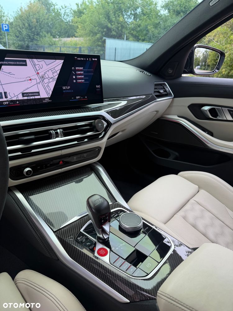 BMW M3 Competition M xDrive - 16