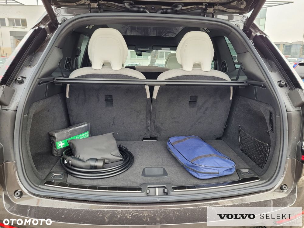 Volvo EX90 - 40