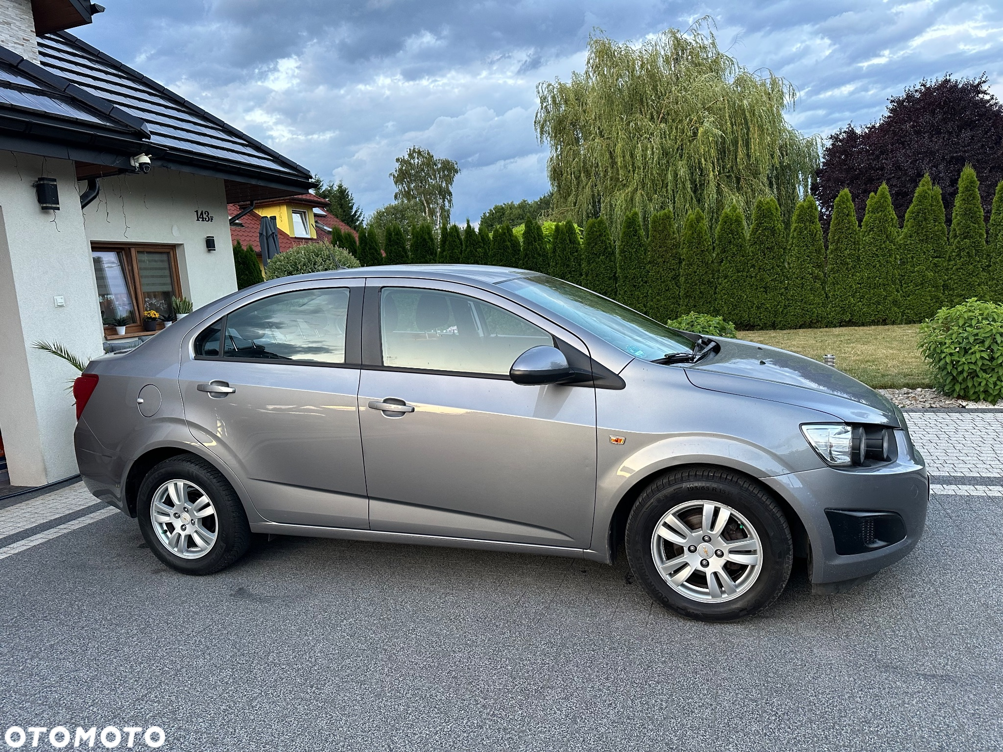 Chevrolet Aveo 1.4 LT - 11
