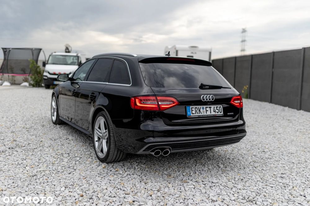 Audi A4 Avant 2.0 TDI DPF clean diesel quattro S tronic S line Sportpaket - 35