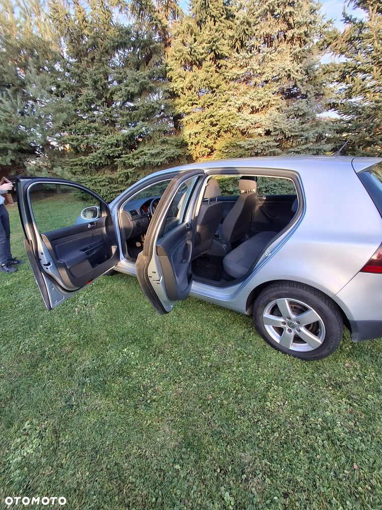 Volkswagen Golf - 13