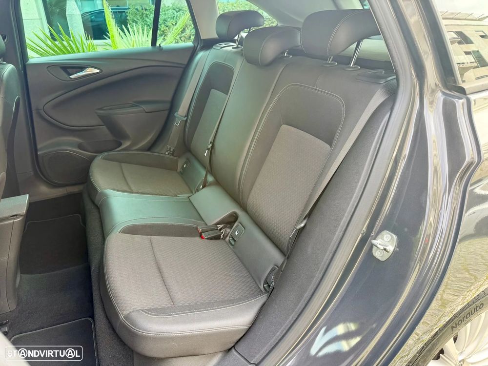 Opel Astra Sports Tourer 1.6 CDTI Innovation S/S - 11