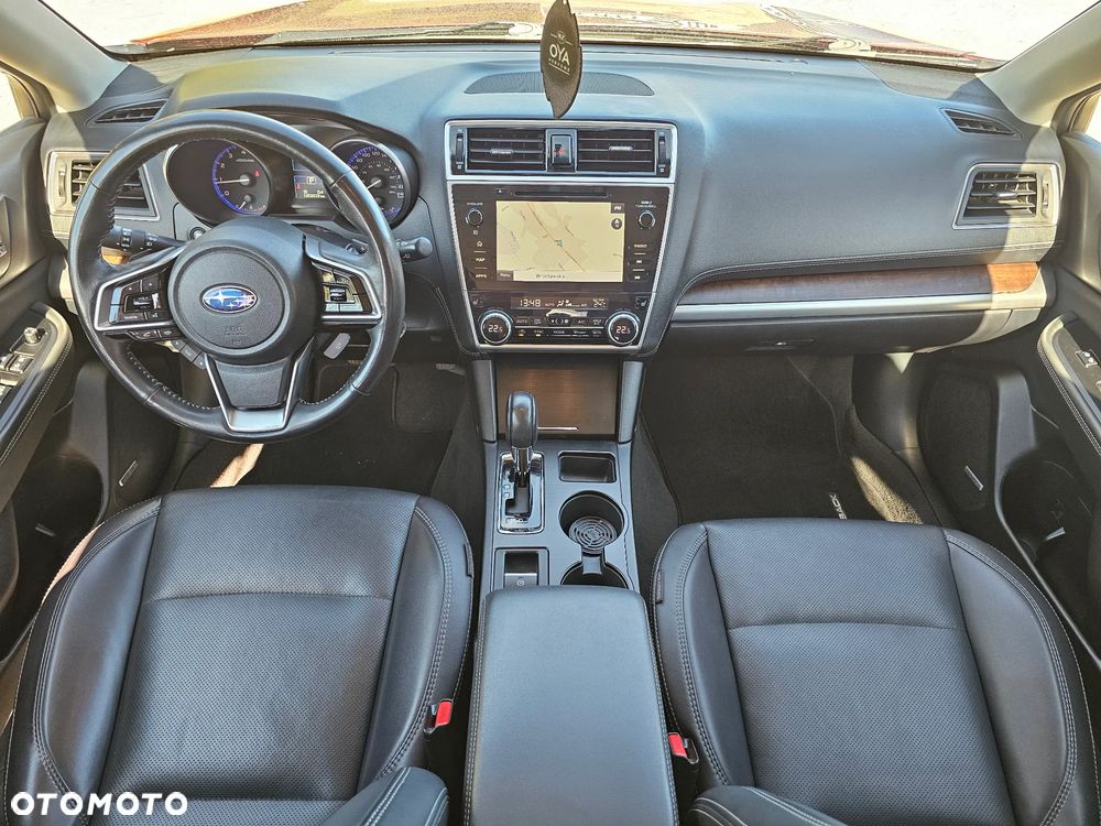 Subaru Outback 2.5i Exclusive - 10