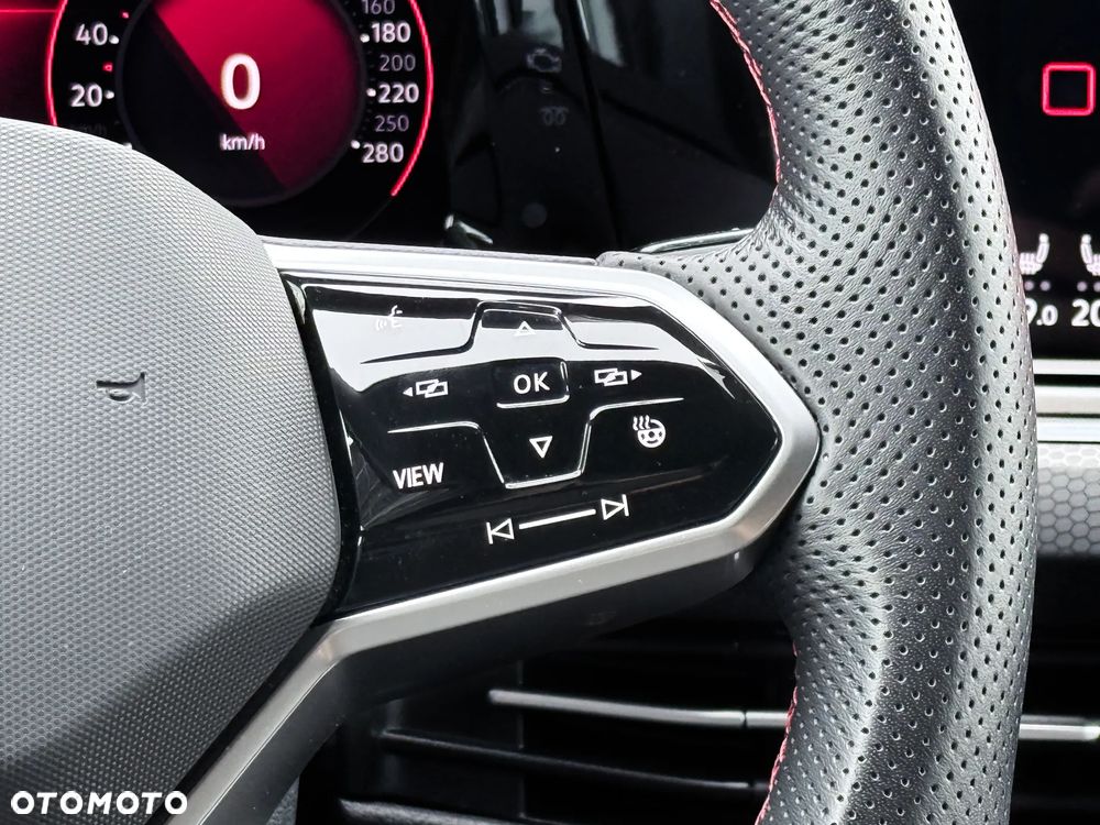 Volkswagen Golf 2.0 TSI OPF DSG GTI - 25
