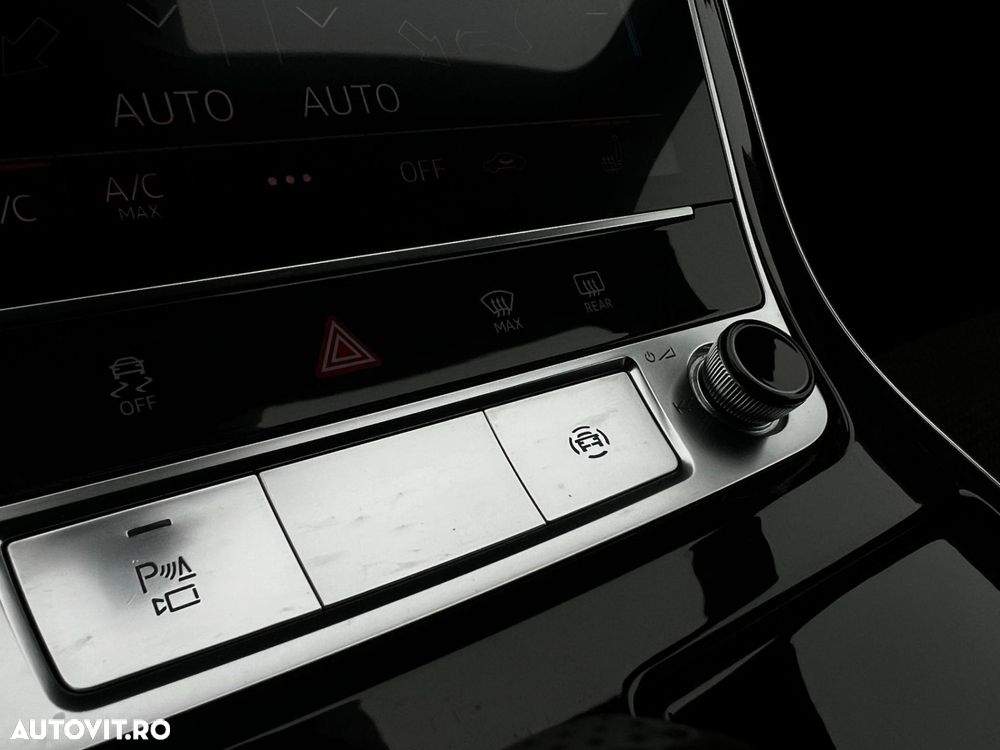 Audi Q8 - 18