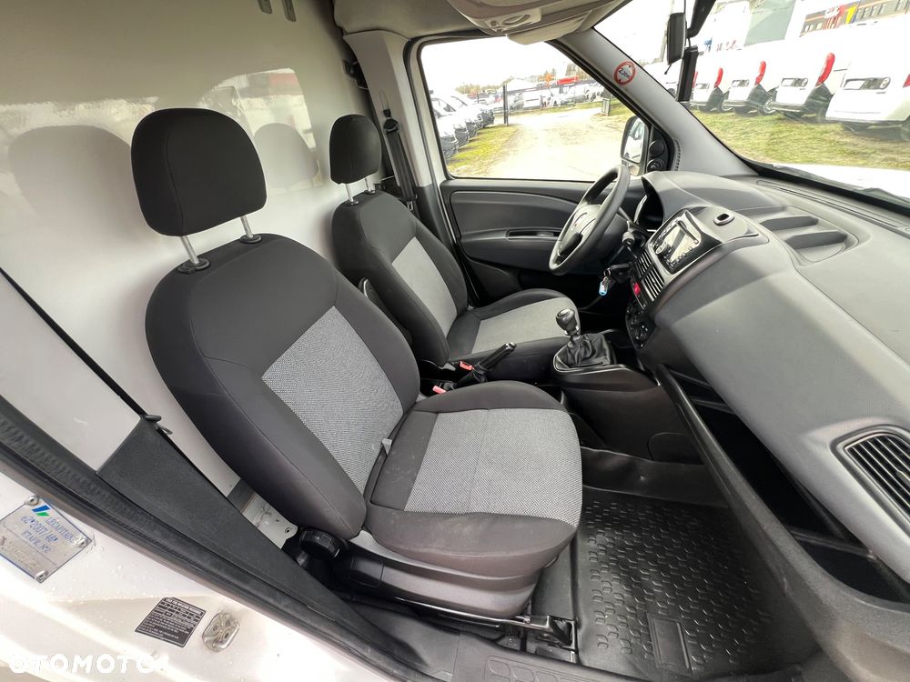 Fiat Doblo 1,6 (256) - 11
