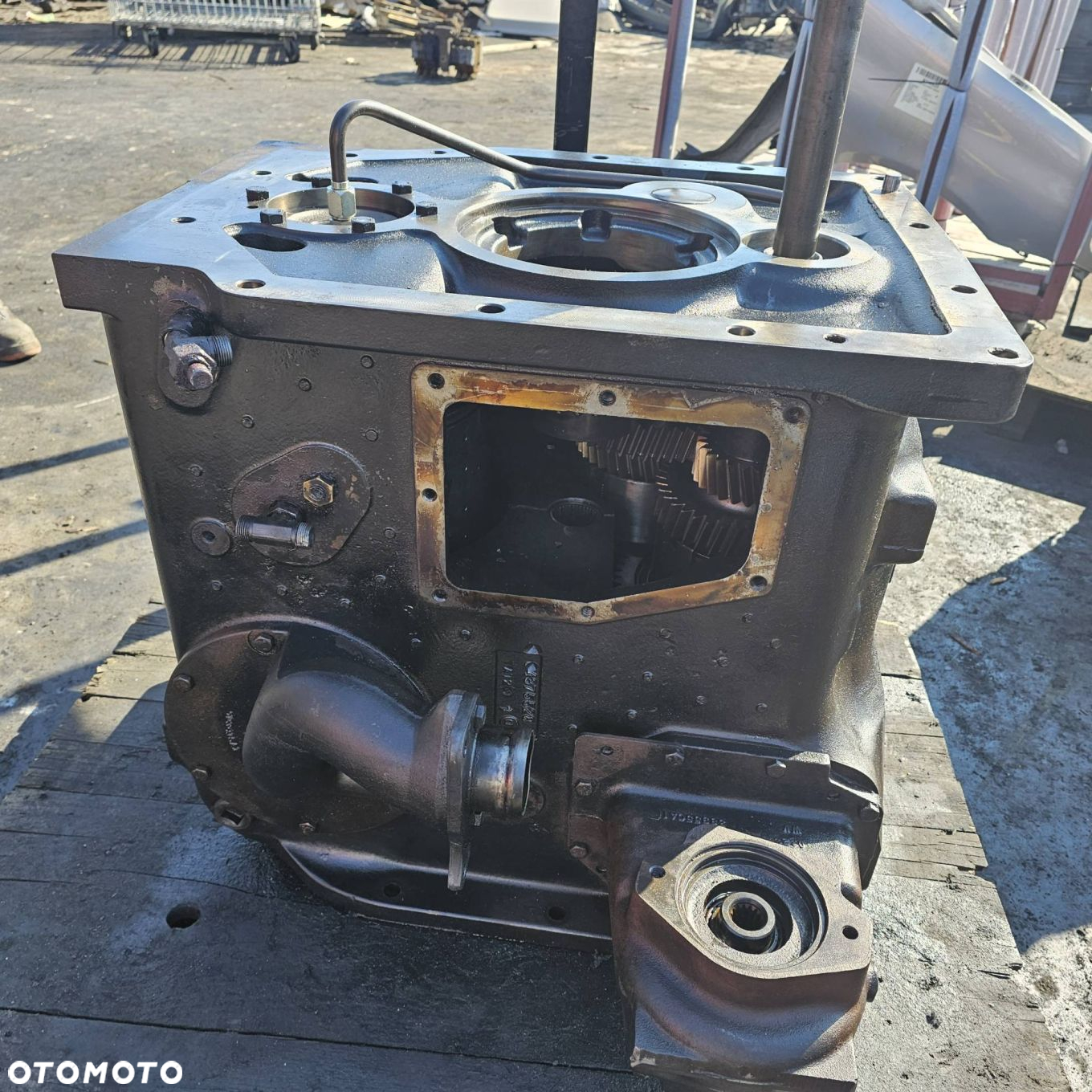 SKRZYNIA TRAKTOR NEW HOLLAND T8.390 - 5