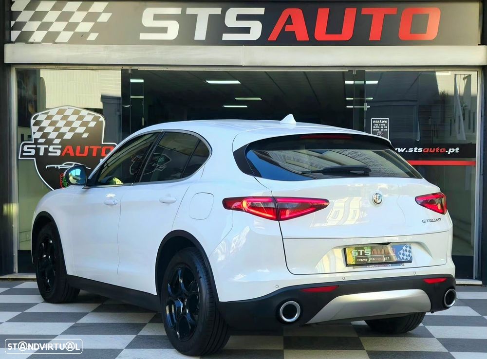 Alfa Romeo Stelvio 2.2 D Super AT8 - 5
