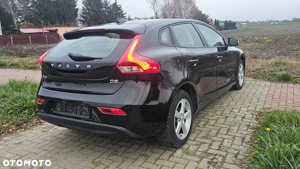 Volvo V40 D2 Momentum - 27