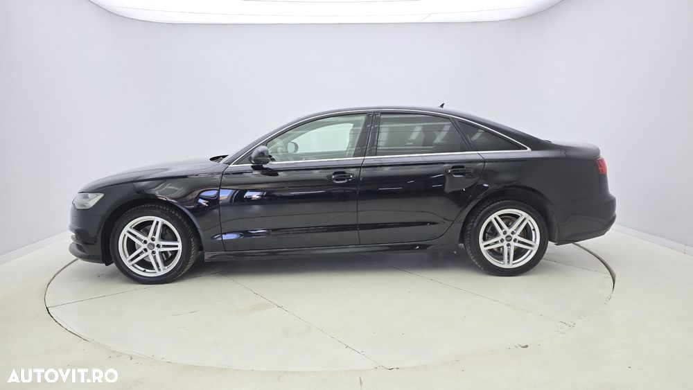 Audi A6 2.0 TDI Ultra S tronic - 9