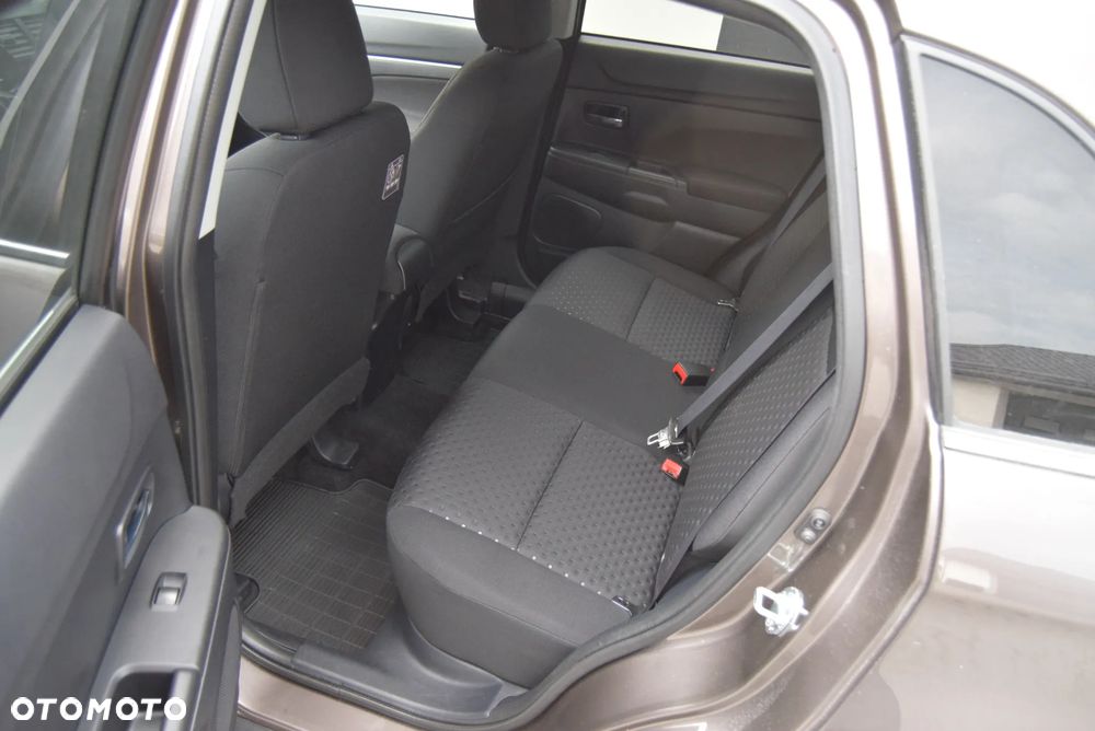 Mitsubishi ASX 1.6 2WD Edition - 19