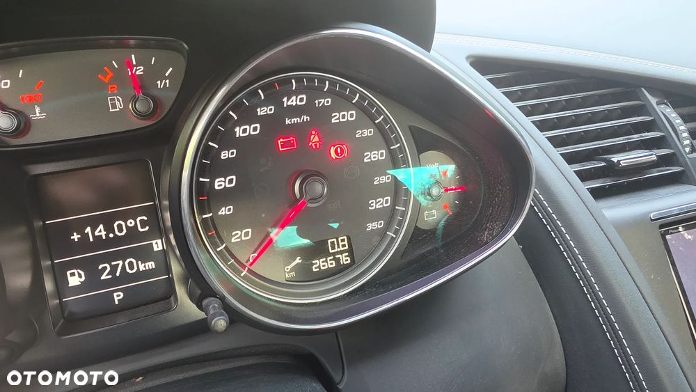 Audi R8 Spyder - 7
