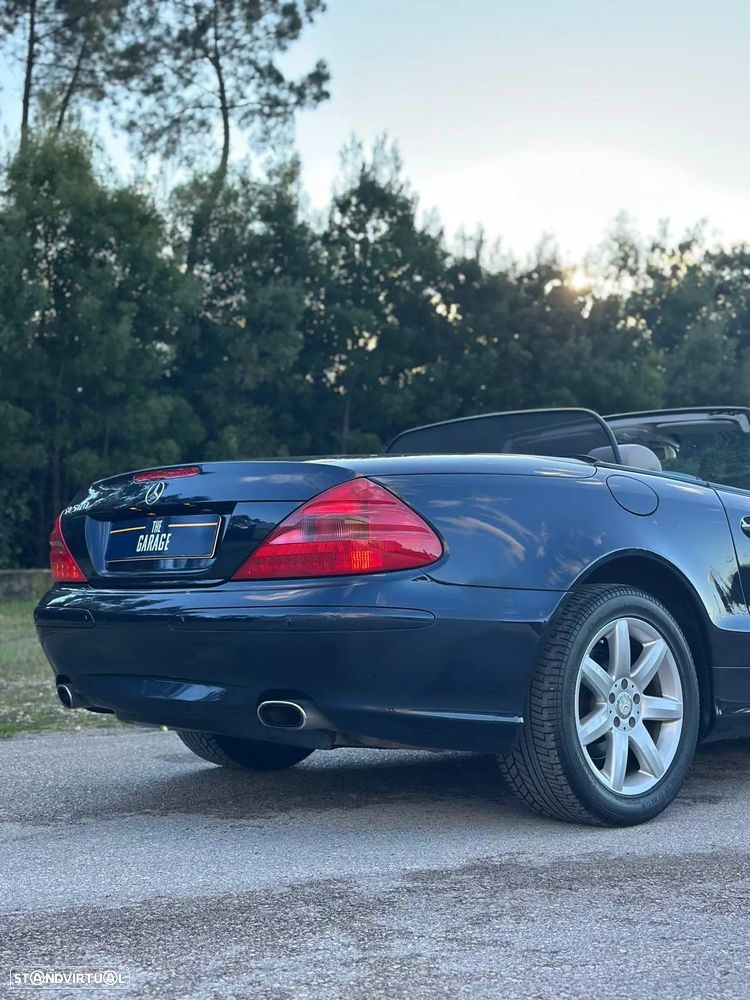 Mercedes-Benz SL 500 Standard - 11
