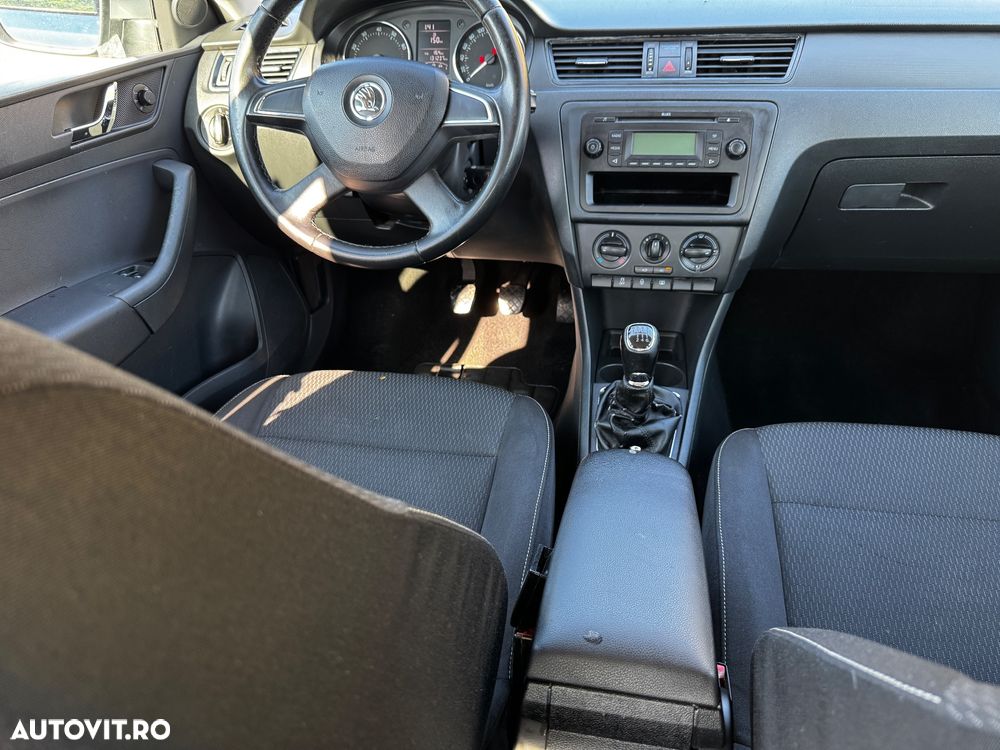 Skoda RAPID 1.2 TSI Ambition - 2