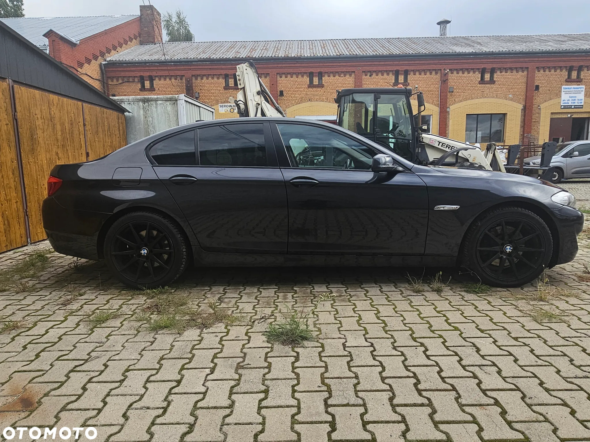 BMW Seria 5 525d xDrive - 8
