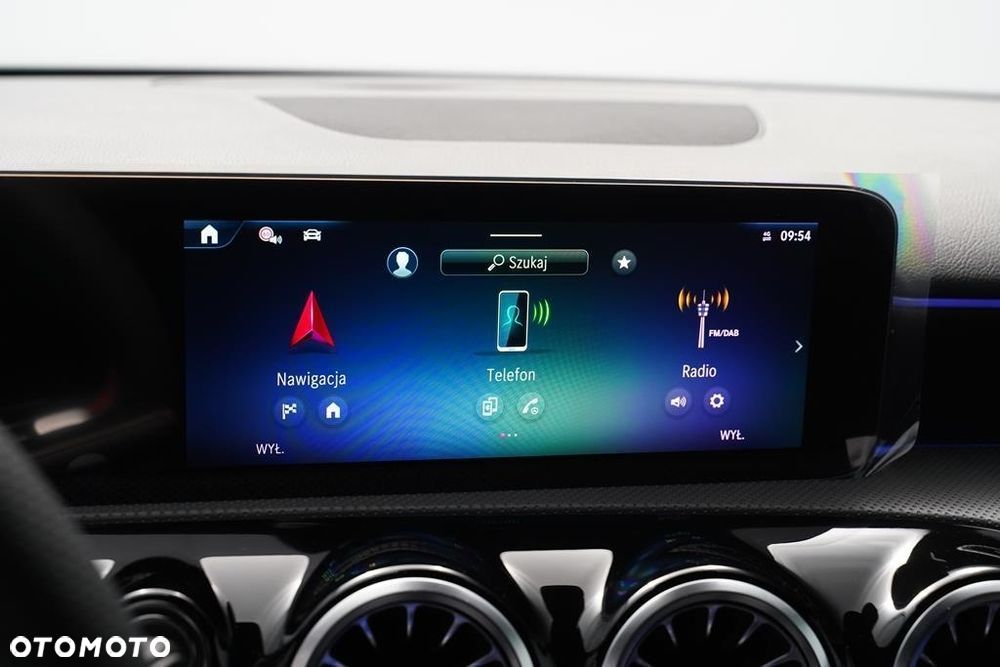 Mercedes-Benz Klasa A 200 7G-DCT AMG Line - 22