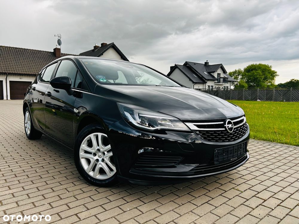 Opel Astra 1.6 D (CDTI) Start/Stop Business - 2