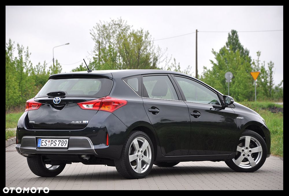 Toyota Auris 1.8 HSD Luna - 3